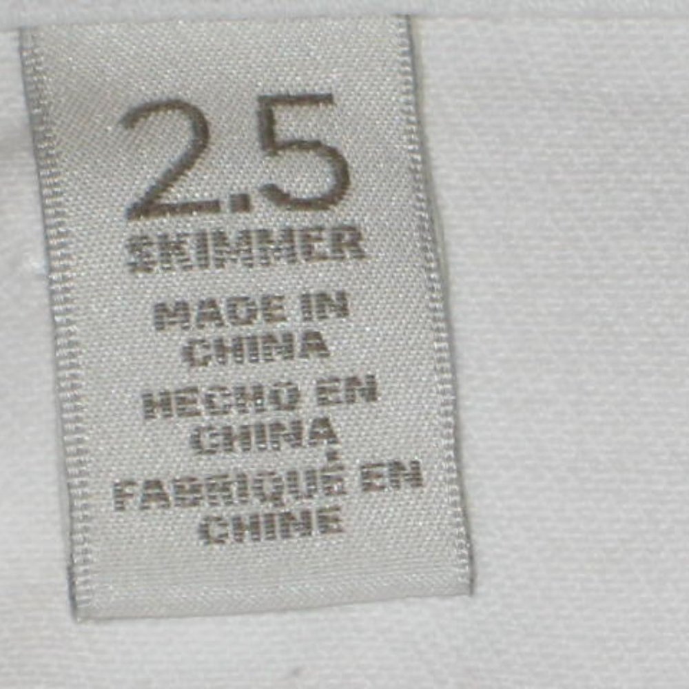 Chicos White Ankle Size 2.5 Platinum Skimmer 14 Embellished Studs Pocket Jeweled - Picture 3 of 14